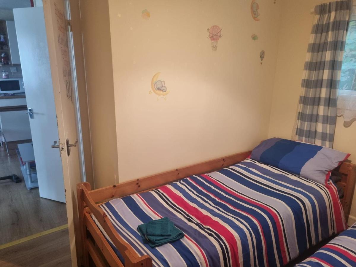 Beautiful 2-Bed Villa In كاميلفورد المظهر الخارجي الصورة