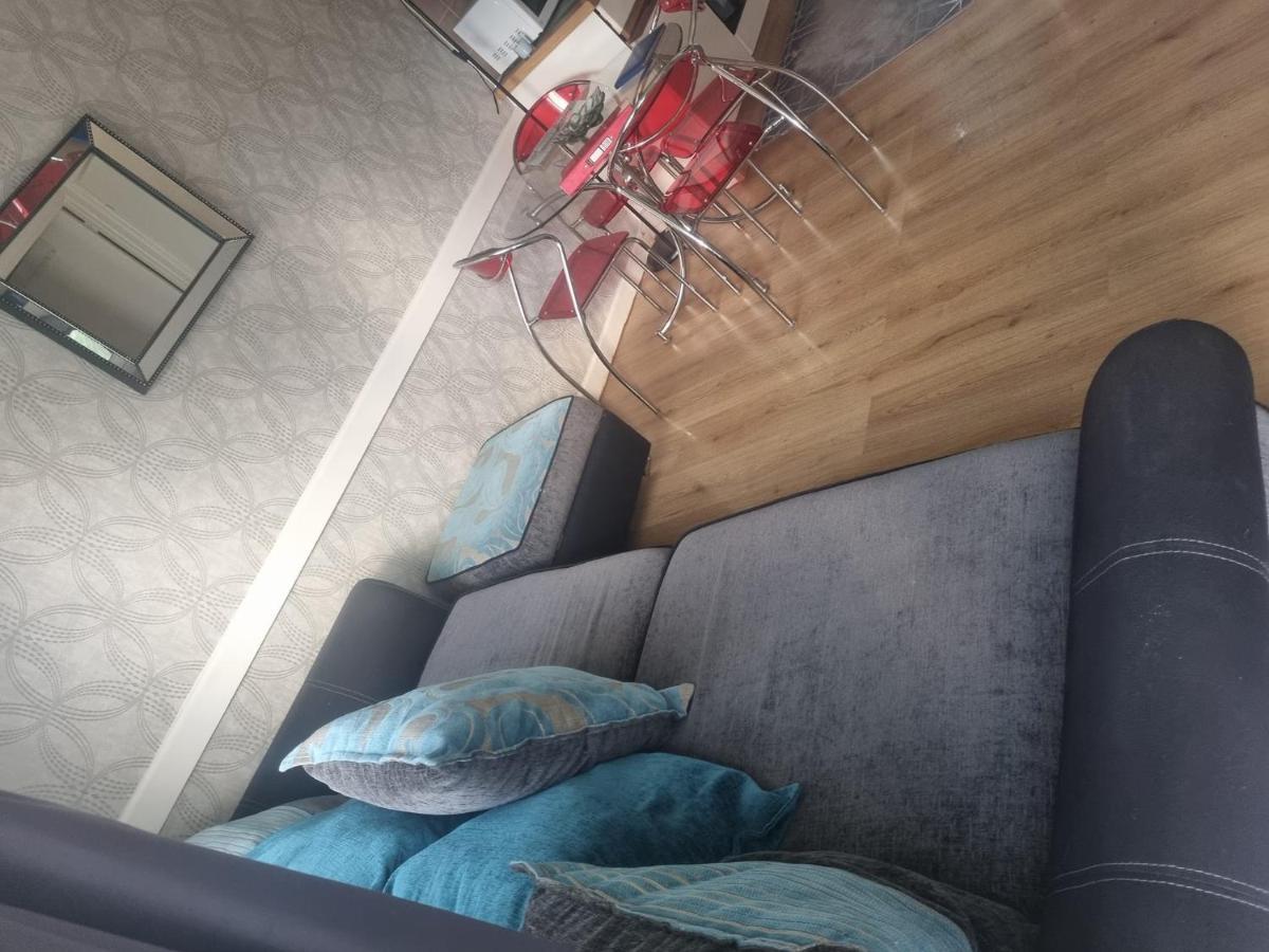 Beautiful 2-Bed Villa In كاميلفورد المظهر الخارجي الصورة